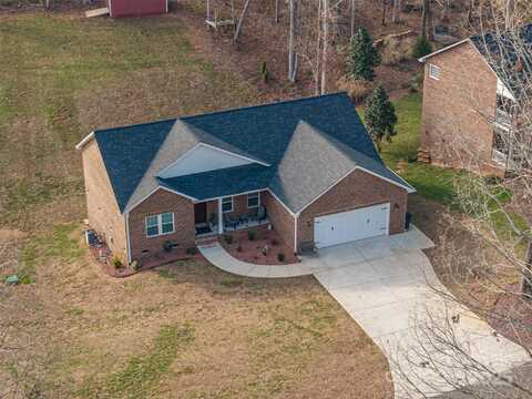 1533 Weatherwood Drive, Lincolnton, NC 28092