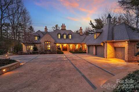 138 Indian Trace, Lake Toxaway, NC 28747