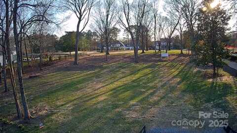 5824 Masters Court, Charlotte, NC 28226