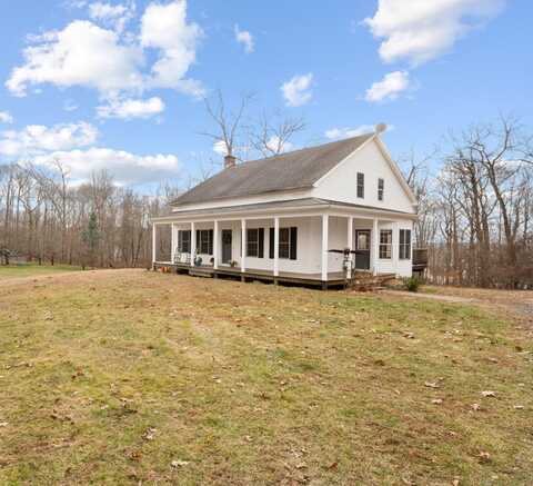 7 Trowbridge Road, East Haddam, CT 06469