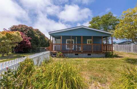 230 Barker, Crescent City, CA 95531