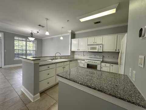159 SE BROOKS Street, Fort Walton Beach, FL 32548