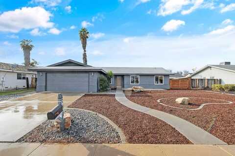 609 Acacia S, Lemoore, CA 93245