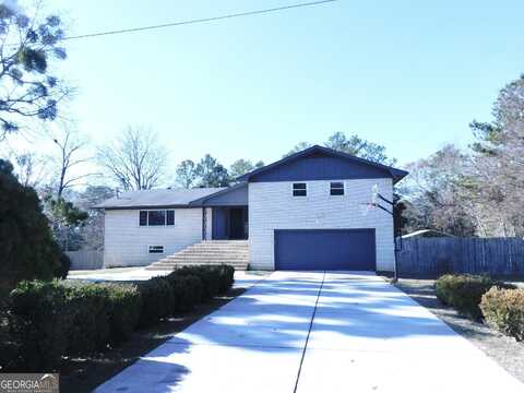 111 Fred, Warner Robins, GA 31088