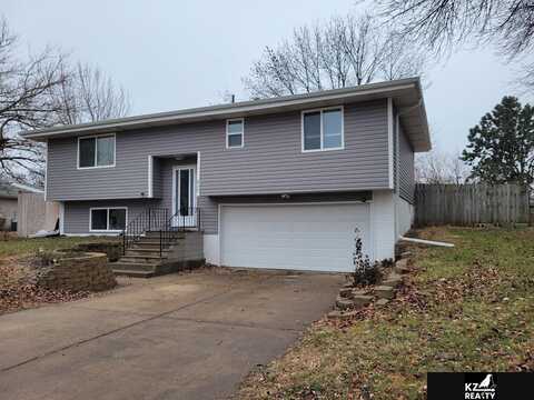 215 Fairfield Street, Lincoln, NE 68521