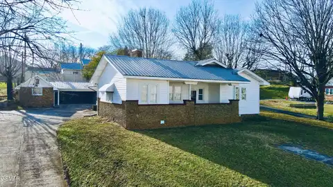 523 E Broadway, Newport, TN 37821