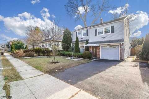 36 Lincoln Pl, Waldwick, NJ 07463