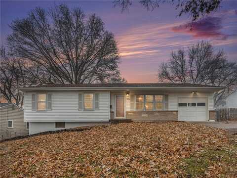 926 Hillside Avenue, Liberty, MO 64068