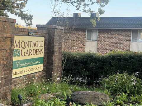 1127 TWIN POINTS Road, Hot Springs, AR 71913
