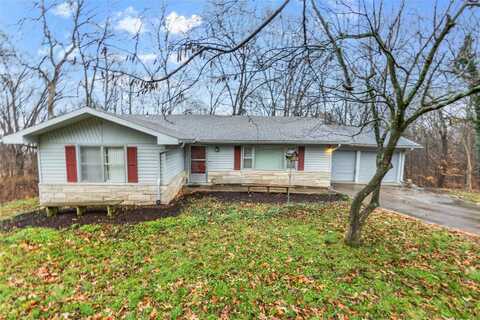 1211 W Cape Rock Drive, Cape Girardeau, MO 63701