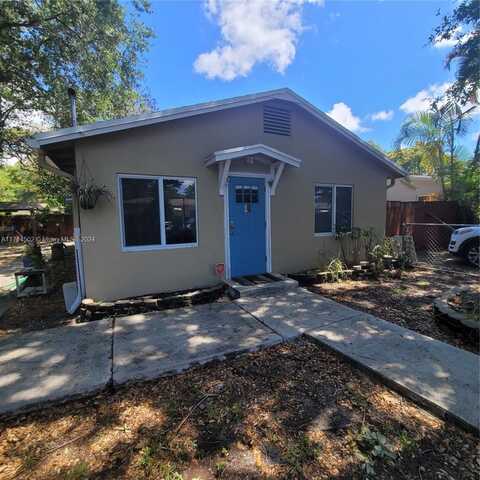 431 NE 132, North Miami, FL 33161