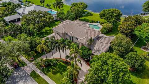 10303 SW 26th St, Davie, FL 33324