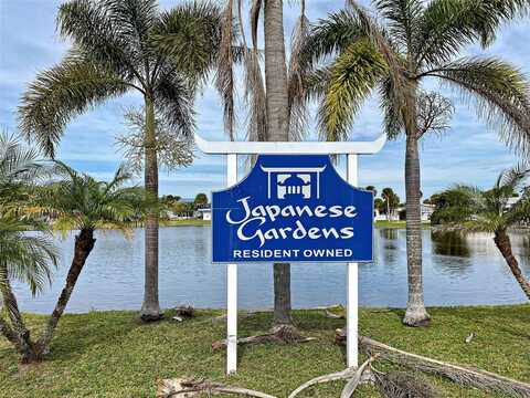 530 WATER LILY DRIVE, VENICE, FL 34293