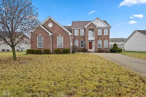 845 Harvest Lake Drive, Brownsburg, IN 46112