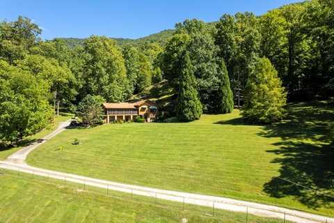 1620 East Buffalo Road, ROBBINSVILLE, NC 28771