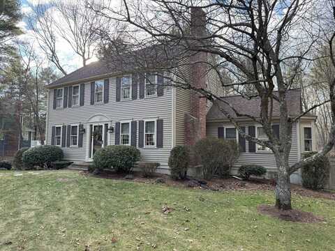 15 Pheasant Run, East Bridgewater, MA 02333