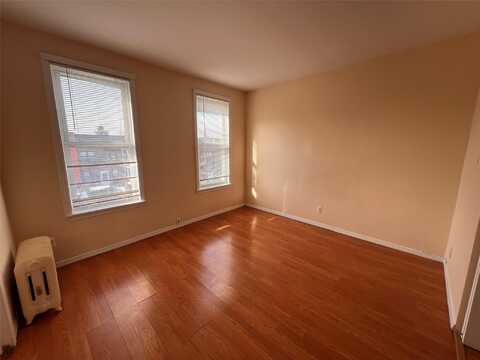 29-15 Jordan, Flushing, NY 11358