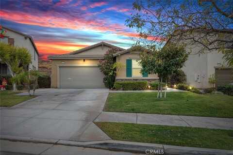 34342 Blossoms Drive, Lake Elsinore, CA 92532