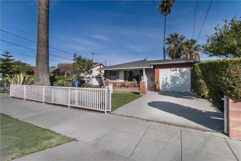 8816 Amboy Avenue, Sun Valley, CA 91352