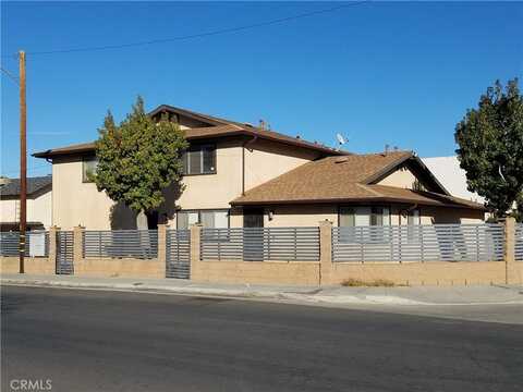 38564 5th Street E, Palmdale, CA 93550