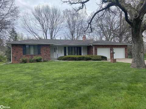 1003 Oak Knoll Road, Red Oak, IA 51566