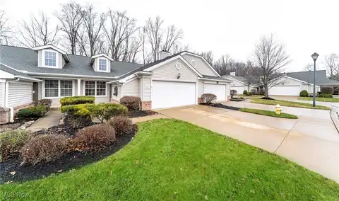 25 Community Drive, Avon Lake, OH 44012