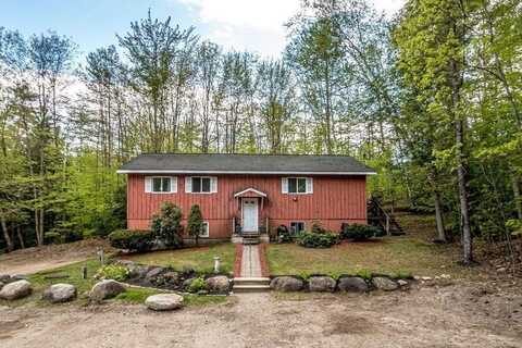 261 Grove Street, Conway, NH 03860