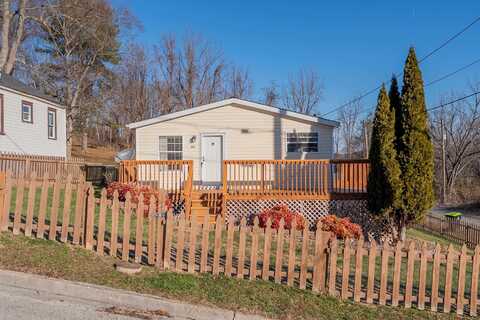 317 4th Street SE, Pulaski, VA 24301