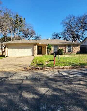 2715 Sibley Drive, Arlington, TX 76015