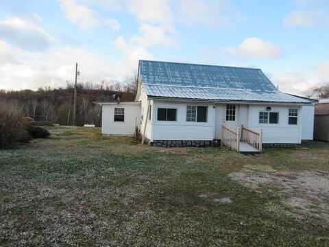 665 Walnut St, Harrisville WV, WV 26362