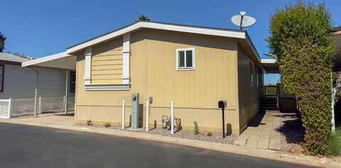 9100 Single Oak Drive, Lakeside, CA 92040