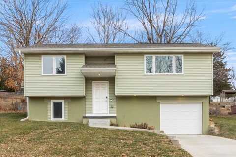 115 Hillcrest Ave., Glenwood, IA 51534