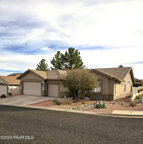 2355 W Roper Lane, Cottonwood, AZ 86326