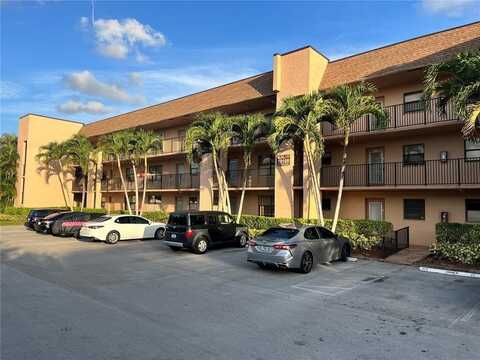 10100 NW 30th Ct, Sunrise, FL 33322