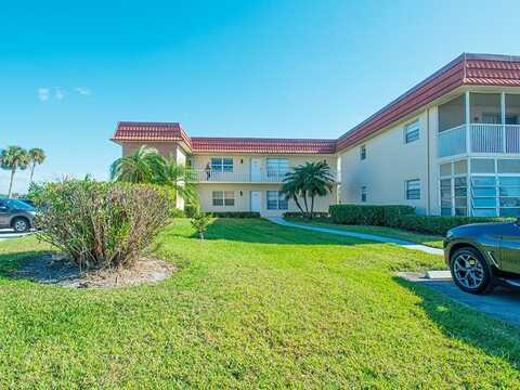 64 Woodland Drive, Vero Beach, FL 32962