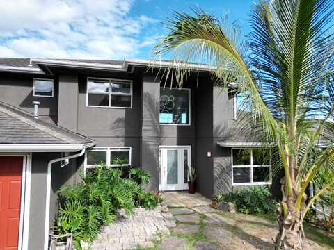 176 N River Road Rd, Wailuku, HI 96793