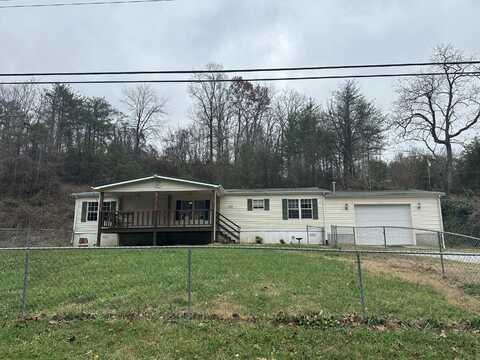 370 New Clear Branch Road, Rocky Top, TN 37769