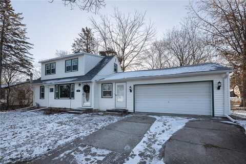 1452 Belmont Lane E, Maplewood, MN 55109