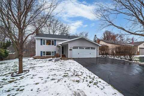 9231 Hemlock Lane N, Maple Grove, MN 55369