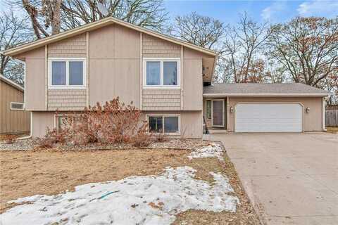 8308 Brunswick Avenue N, Brooklyn Park, MN 55443