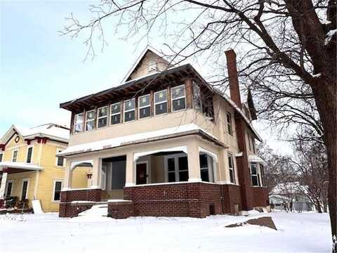 2200 Dupont Avenue N, Minneapolis, MN 55411