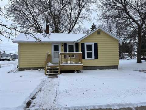 26 Main Street E, Morristown, MN 55052