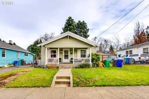 9325 N CENTRAL ST, Portland, OR 97203