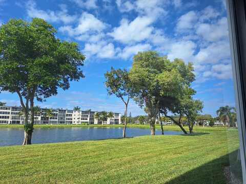 1010 Wolverton A, Boca Raton, FL 33434