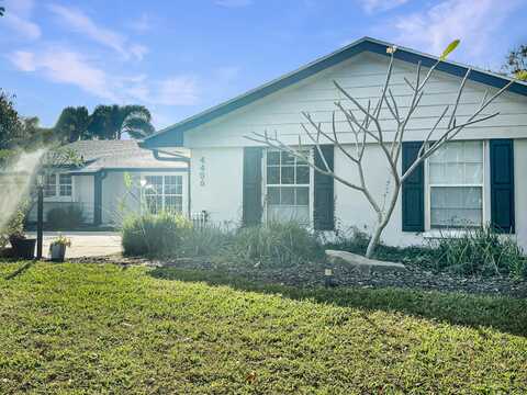 4406 Daffodil Circle S, Palm Beach Gardens, FL 33410