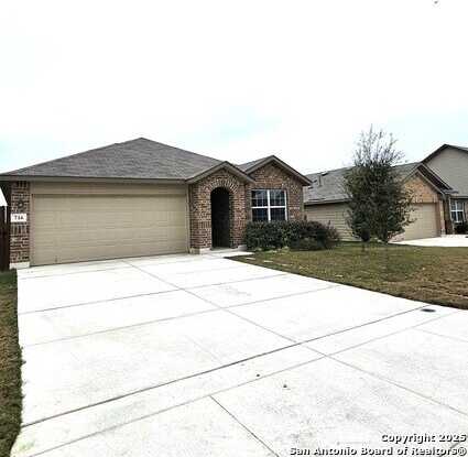 716 River Station, Cibolo, TX 78108