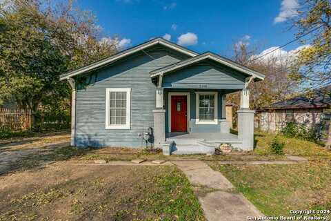 2105 W SALINAS ST, San Antonio, TX 78207