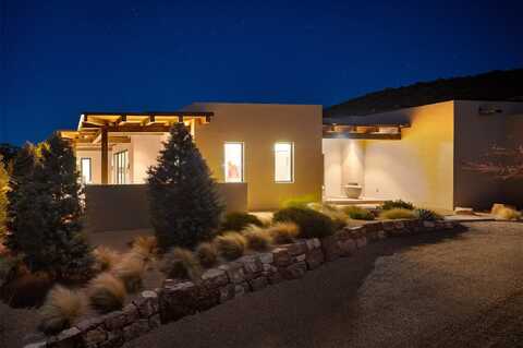 108 Lodge Trail, Santa Fe, NM 87506