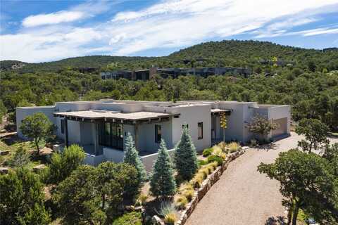 108 Lodge Trail, Santa Fe, NM 87506