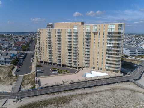 322 Boardwalk Dr, Ocean City, NJ 08226